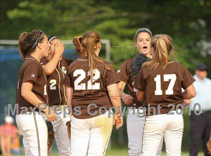 Thumbnail 2 in Clarkstown South vs. Suffern photogallery.