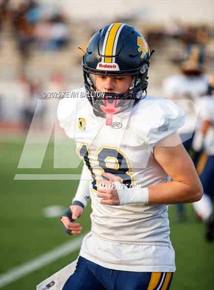 Thumbnail 3 in Lincoln @ Valley Center (CIF Div 6AA Final) photogallery.