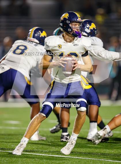 Thumbnail 1 in Lincoln @ Valley Center (CIF Div 6AA Final) photogallery.