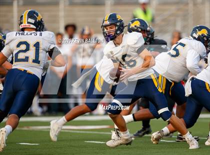 Thumbnail 3 in Lincoln @ Valley Center (CIF Div 6AA Final) photogallery.