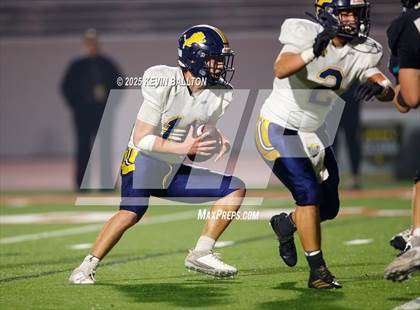 Thumbnail 3 in Lincoln @ Valley Center (CIF Div 6AA Final) photogallery.