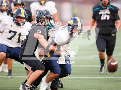 Thumbnail 2 in Lincoln @ Valley Center (CIF Div 6AA Final) photogallery.