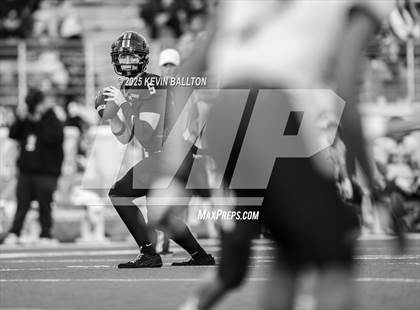 Thumbnail 2 in Lincoln @ Valley Center (CIF Div 6AA Final) photogallery.