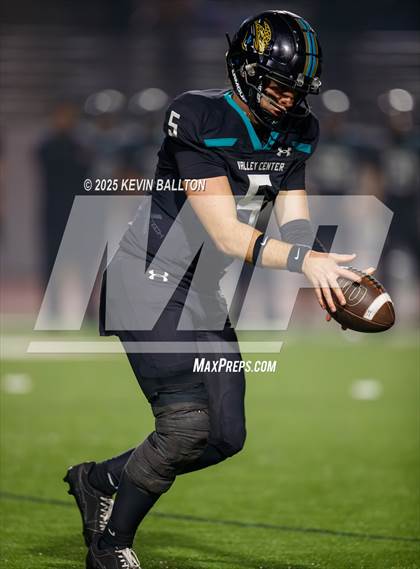 Thumbnail 1 in Lincoln @ Valley Center (CIF Div 6AA Final) photogallery.