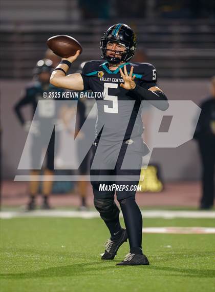 Thumbnail 3 in Lincoln @ Valley Center (CIF Div 6AA Final) photogallery.