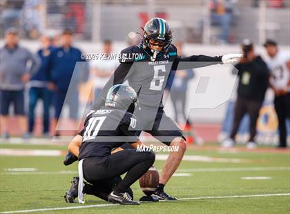 Thumbnail 1 in Lincoln @ Valley Center (CIF Div 6AA Final) photogallery.