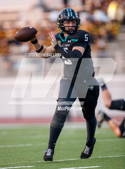 Thumbnail 1 in Lincoln @ Valley Center (CIF Div 6AA Final) photogallery.