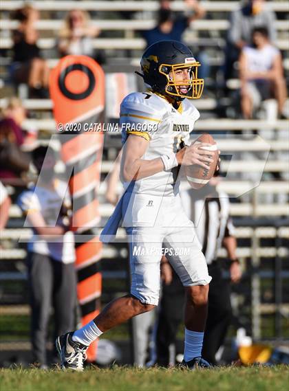 Thumbnail 1 in Holmdel @ Marlboro photogallery.