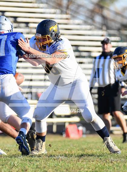 Thumbnail 1 in Holmdel @ Marlboro photogallery.