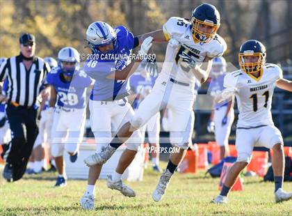 Thumbnail 1 in Holmdel @ Marlboro photogallery.