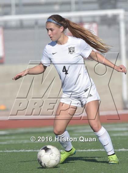 Thumbnail 2 in Carter @ Palos Verdres (CIF SS D2 Playoffs) photogallery.