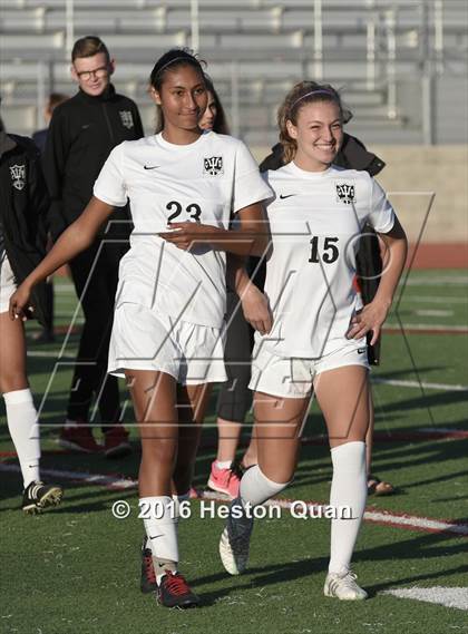 Thumbnail 2 in Carter @ Palos Verdres (CIF SS D2 Playoffs) photogallery.