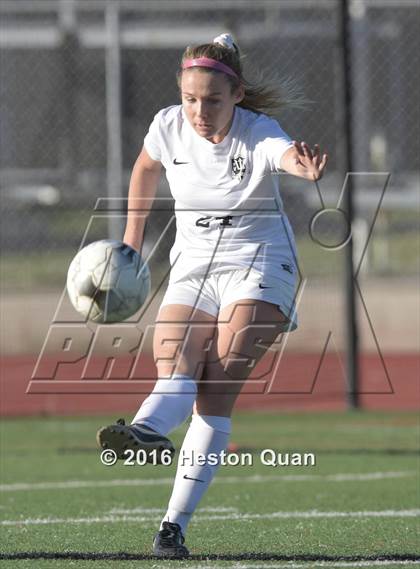 Thumbnail 1 in Carter @ Palos Verdres (CIF SS D2 Playoffs) photogallery.