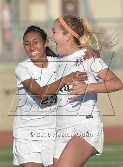 Thumbnail 1 in Carter @ Palos Verdres (CIF SS D2 Playoffs) photogallery.