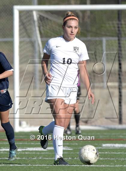 Thumbnail 3 in Carter @ Palos Verdres (CIF SS D2 Playoffs) photogallery.