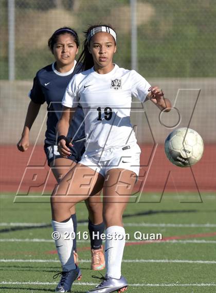 Thumbnail 2 in Carter @ Palos Verdres (CIF SS D2 Playoffs) photogallery.
