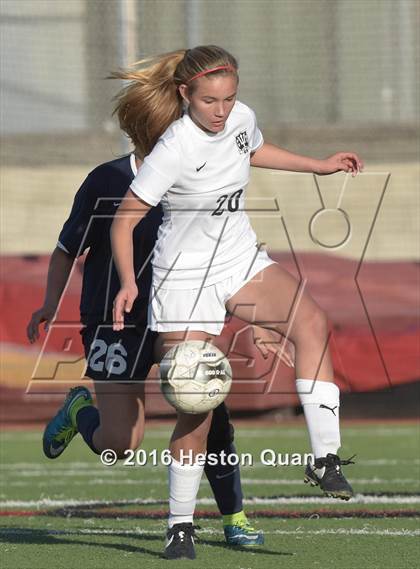 Thumbnail 1 in Carter @ Palos Verdres (CIF SS D2 Playoffs) photogallery.