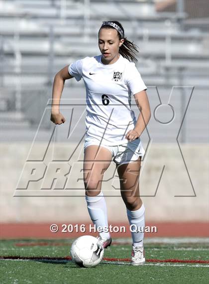 Thumbnail 1 in Carter @ Palos Verdres (CIF SS D2 Playoffs) photogallery.