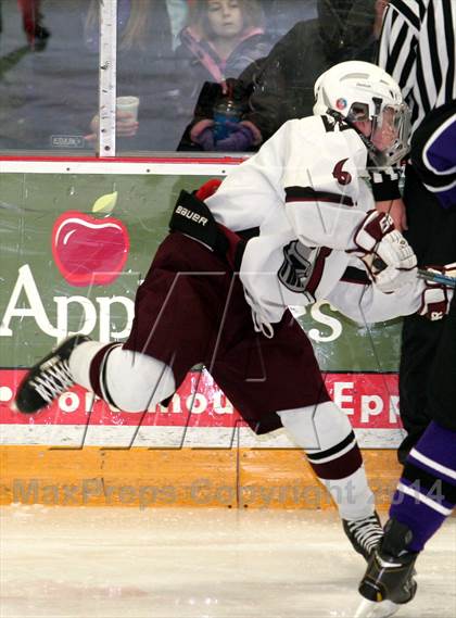 Thumbnail 1 in Noble/Wells vs Marshwood/Traip (7th Annual Doucette Memorial Tournament) photogallery.