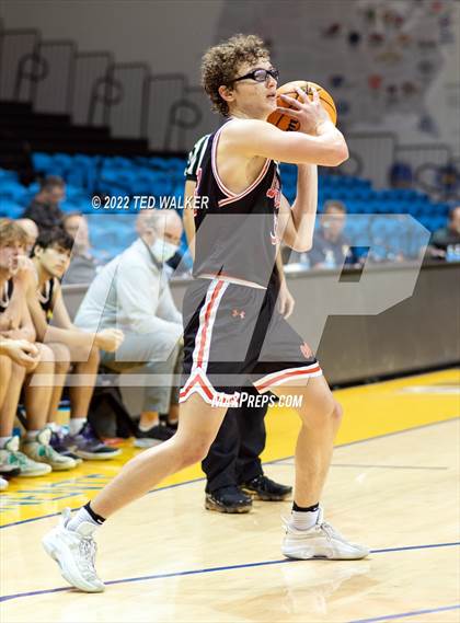 Thumbnail 3 in Los Gatos vs. St. Mary's (Aptos - SC Warriors NorCal Tournament) photogallery.