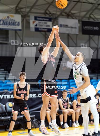 Thumbnail 2 in Los Gatos vs. St. Mary's (Aptos - SC Warriors NorCal Tournament) photogallery.