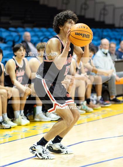 Thumbnail 3 in Los Gatos vs. St. Mary's (Aptos - SC Warriors NorCal Tournament) photogallery.