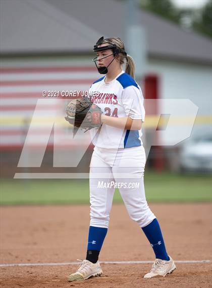 Thumbnail 3 in Lee County vs Veterans  photogallery.