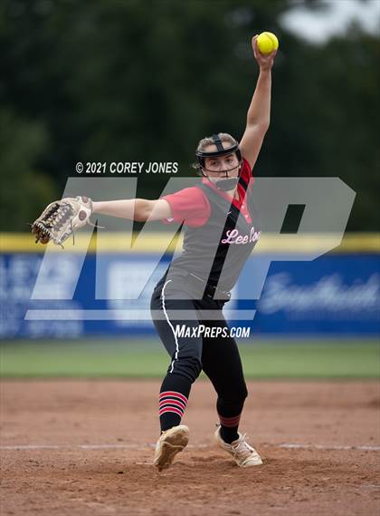 Thumbnail 2 in Lee County vs Veterans  photogallery.