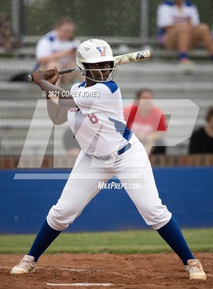 Thumbnail 2 in Lee County vs Veterans  photogallery.