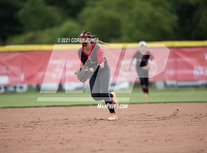 Thumbnail 2 in Lee County vs Veterans  photogallery.