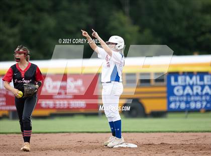 Thumbnail 2 in Lee County vs Veterans  photogallery.