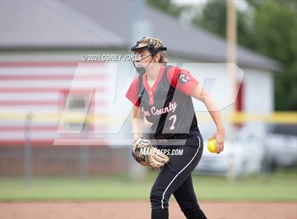Thumbnail 3 in Lee County vs Veterans  photogallery.