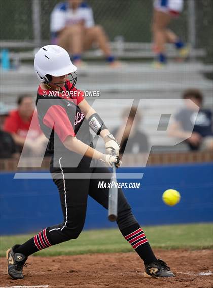 Thumbnail 2 in Lee County vs Veterans  photogallery.