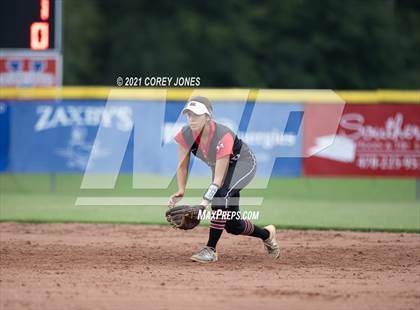 Thumbnail 1 in Lee County vs Veterans  photogallery.