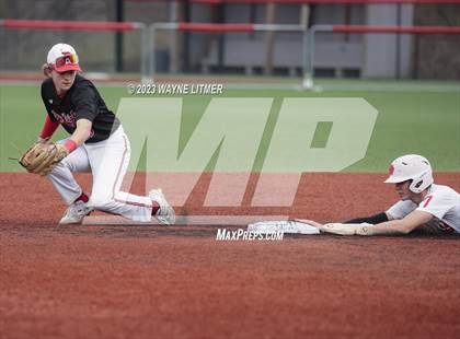 Thumbnail 2 in Dixie Heights @ Beechwood photogallery.