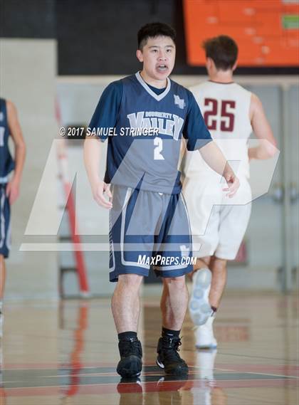 Thumbnail 1 in Dougherty Valley vs. Cardinal Newman (Rob Vares Jr. Memorial Classic) photogallery.