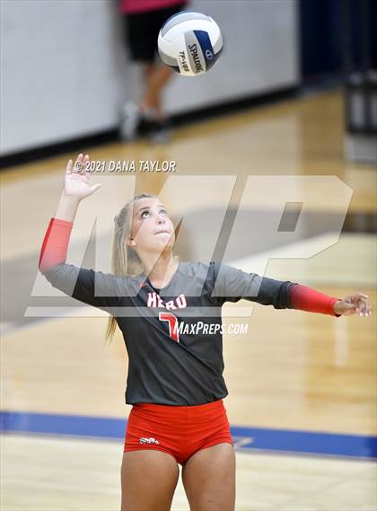 Thumbnail 3 in Holliday @ Peaster photogallery.