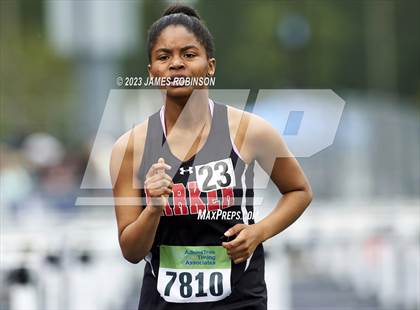 Thumbnail 3 in Bob Hayes Invitational (1600 Meters) photogallery.