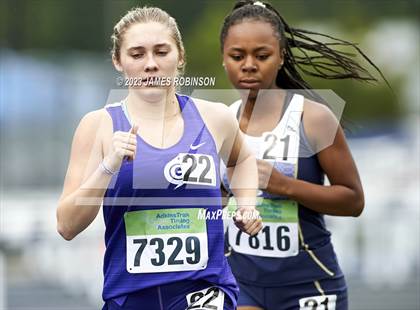 Thumbnail 2 in Bob Hayes Invitational (1600 Meters) photogallery.