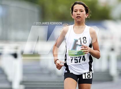 Thumbnail 1 in Bob Hayes Invitational (1600 Meters) photogallery.