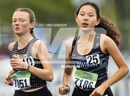 Thumbnail 2 in Bob Hayes Invitational (1600 Meters) photogallery.