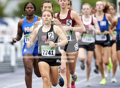 Thumbnail 2 in Bob Hayes Invitational (1600 Meters) photogallery.