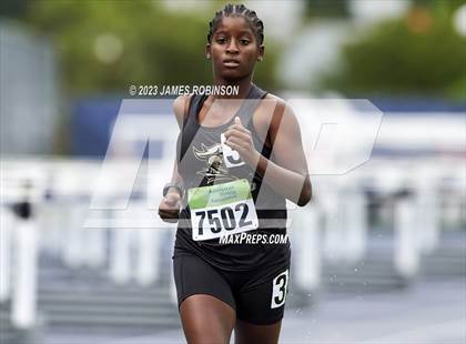 Thumbnail 1 in Bob Hayes Invitational (1600 Meters) photogallery.