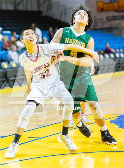 Thumbnail 3 in Lowell vs. Harbor (Aptos / S.C. Warriors NorCal Invitational) photogallery.