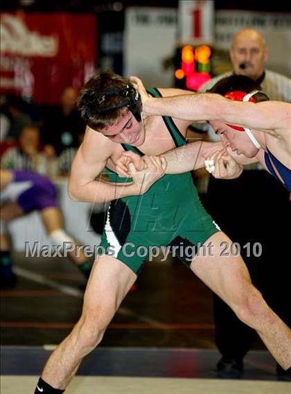 Thumbnail 1 in NYSPHSAA Championships (Division I Semifinals, 140-285) photogallery.