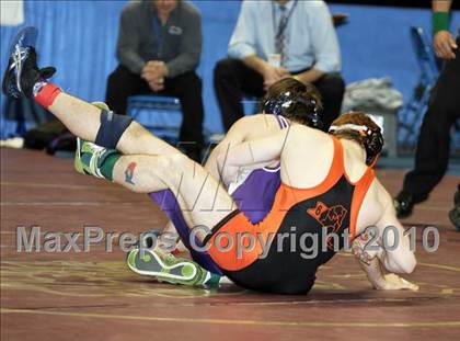 Thumbnail 2 in NYSPHSAA Championships (Division I Semifinals, 140-285) photogallery.