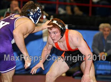 Thumbnail 1 in NYSPHSAA Championships (Division I Semifinals, 140-285) photogallery.