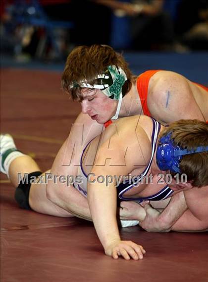 Thumbnail 3 in NYSPHSAA Championships (Division I Semifinals, 140-285) photogallery.