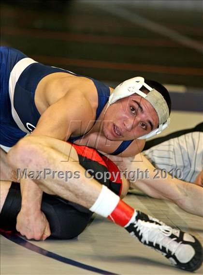 Thumbnail 2 in NYSPHSAA Championships (Division I Semifinals, 140-285) photogallery.