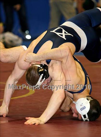 Thumbnail 2 in NYSPHSAA Championships (Division I Semifinals, 140-285) photogallery.